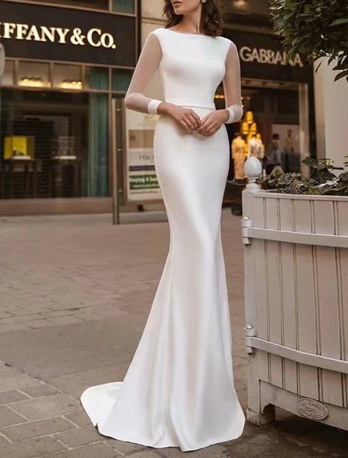 Women's Off-Shoulder DressesRoyal Style Simple Wedding Dresses Mermaid / Trumpet Scoop Neck Long Sleeve Sweep / Brush Train Satin With Solid Color Summer Wedding Party Bridal Gowns