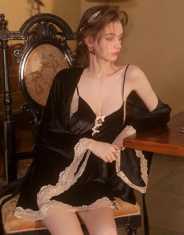 women's pajamas for those who cherish softness2024 Fall Velvet Nightgown, Little Bow Lingerie, Velvet Robe