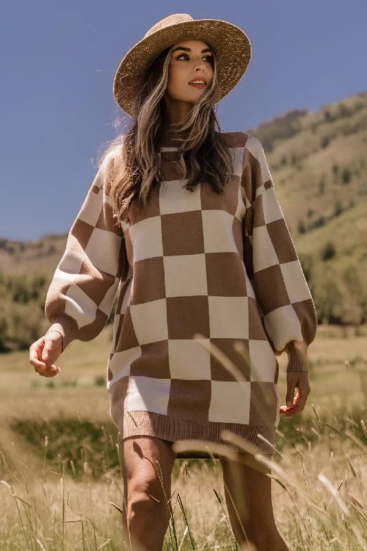 Women's Breathable ShortsMattie Checkered Sweater Dress | Taupe