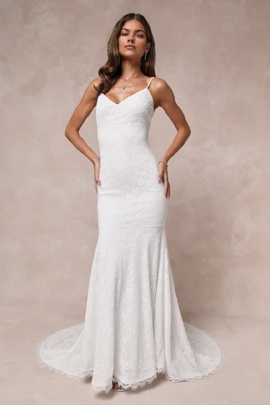 Women's Bodycon DressesWhite Lace V-Neck Trumpet Hem Maxi Dress Chapel Train Wedding Dress