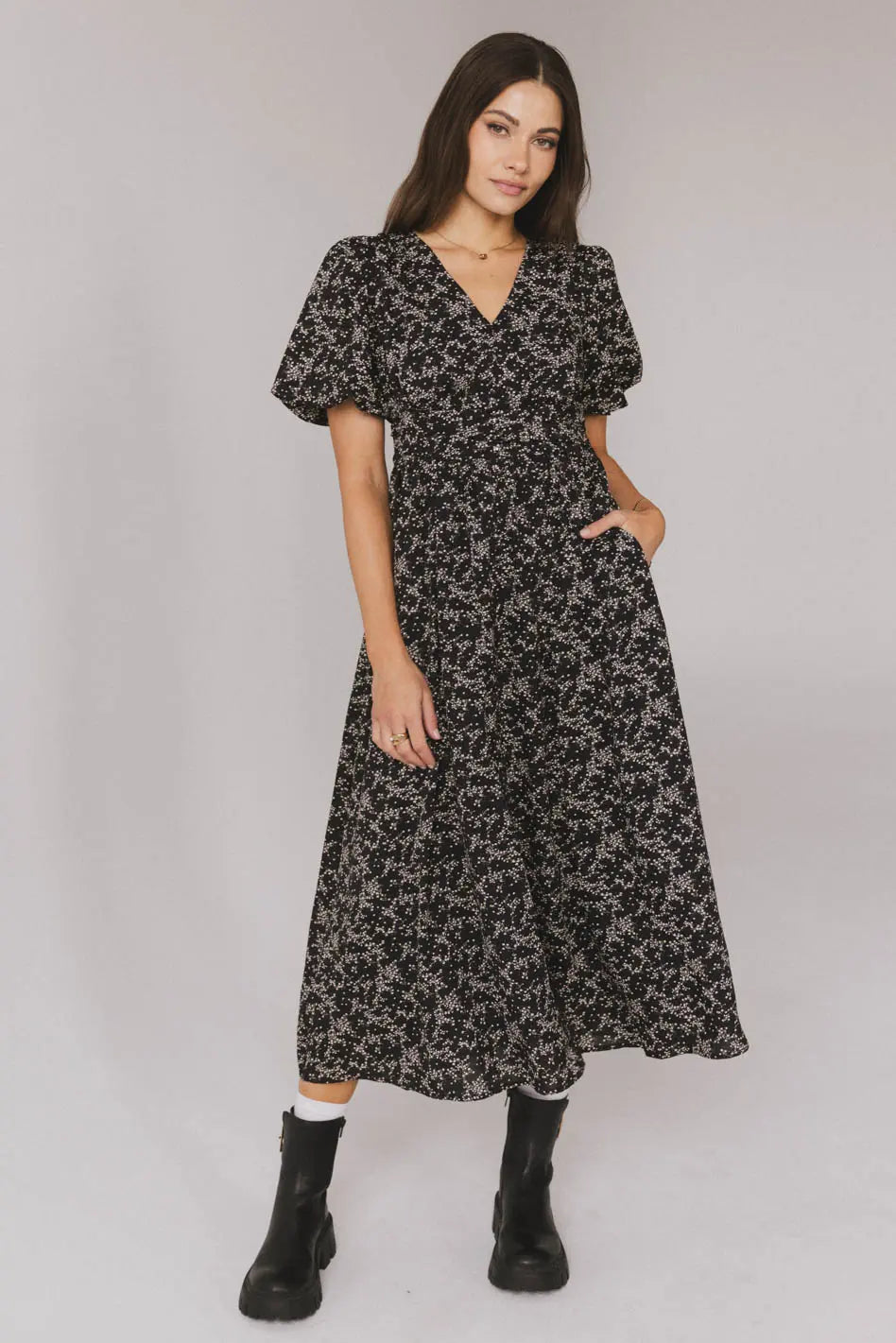 Women's Keyhole-Neck DressesElladine Floral Midi Dress