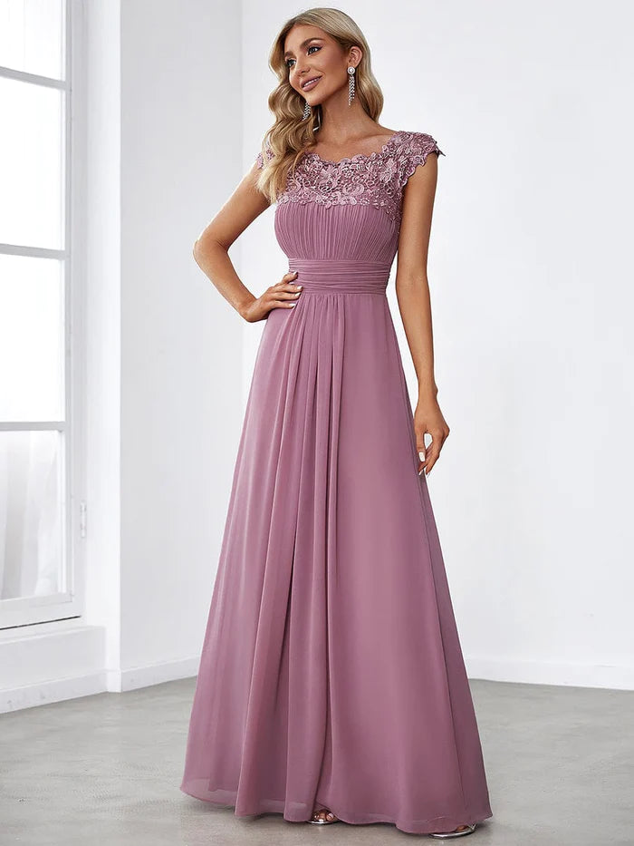 Women's Low Collar DressesElegant Maxi Long Lace Cap Sleeve Bridesmaid Dress