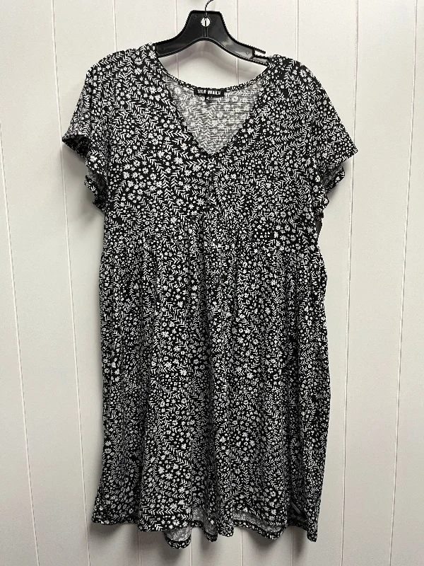 Women's Flared DressesBlack & White Dress Casual Short Steve Madden, Size Xl