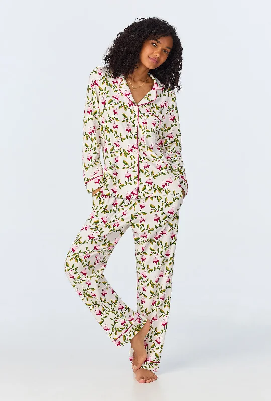 women's pajamas for the holidaysDancing Fuchsias Long Sleeve Classic Stretch Jersey Long PJ Set